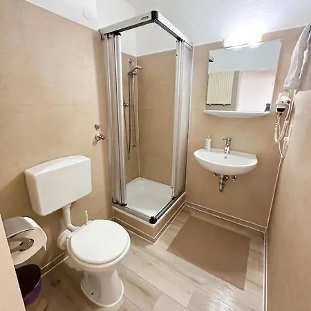 Hbm Campus Apartment *